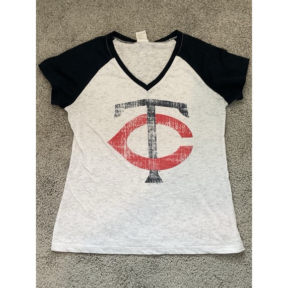 Campus Lifestyle Sweaters - Minnesota Twins MLB Campus Lifestyle women's V-neck shirt Size XL